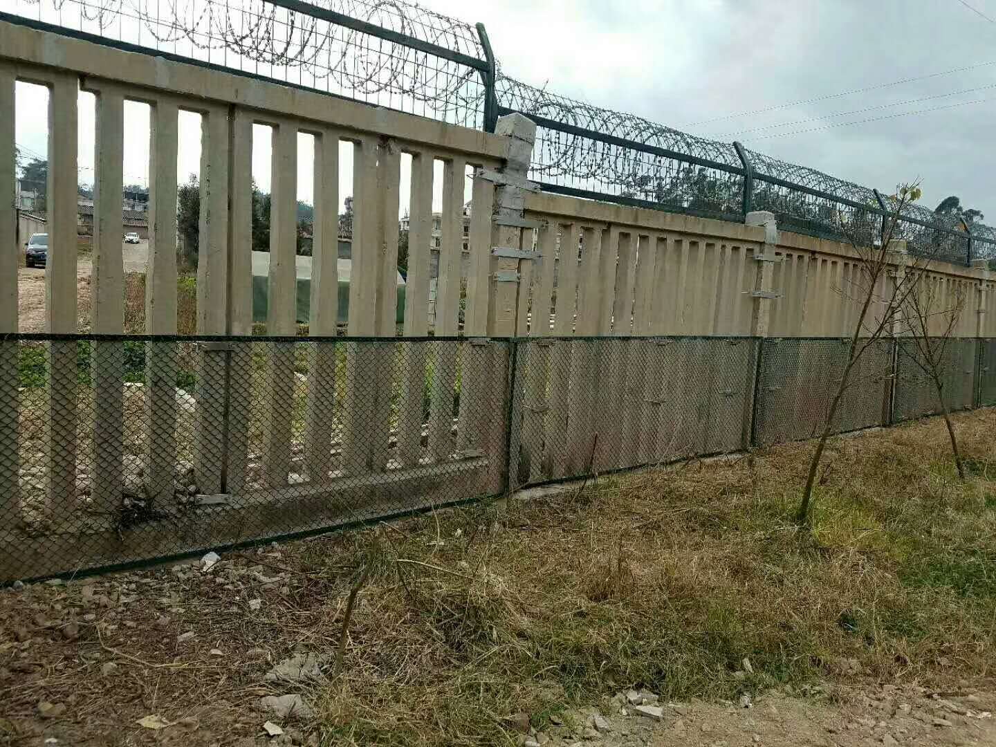 铁路防护栅栏用刀刺滚笼